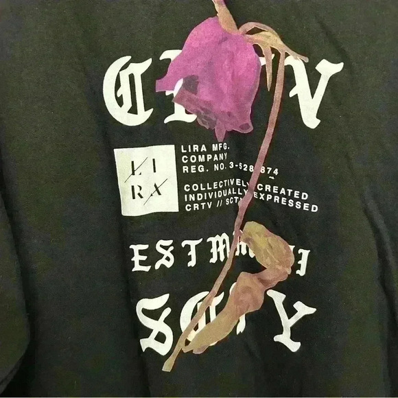 Lira Black Sweater Rose Flower Abstract Floral Graphic Size XL NWOT - Picture 3 of 4